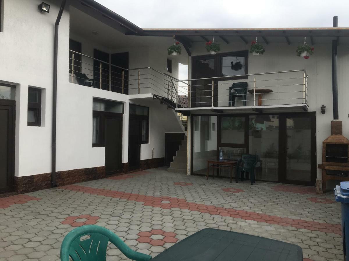 Hotel Laubert Călimăneşti Exterior foto